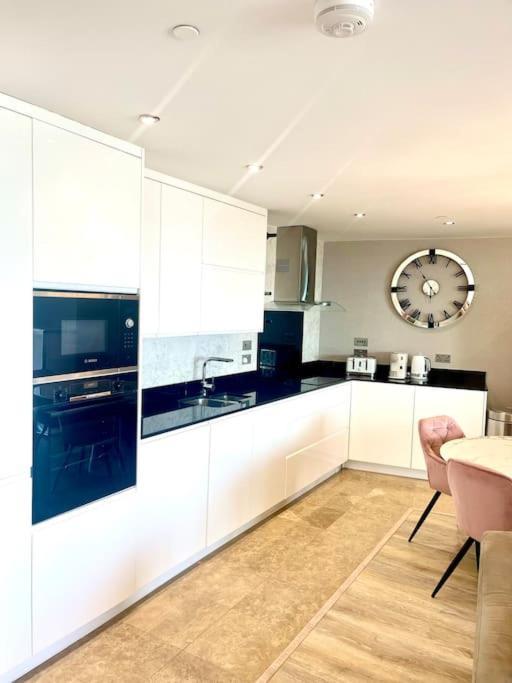 Ocean Village High Floor Luxury Modern Apartment Gibraltar Exterior foto