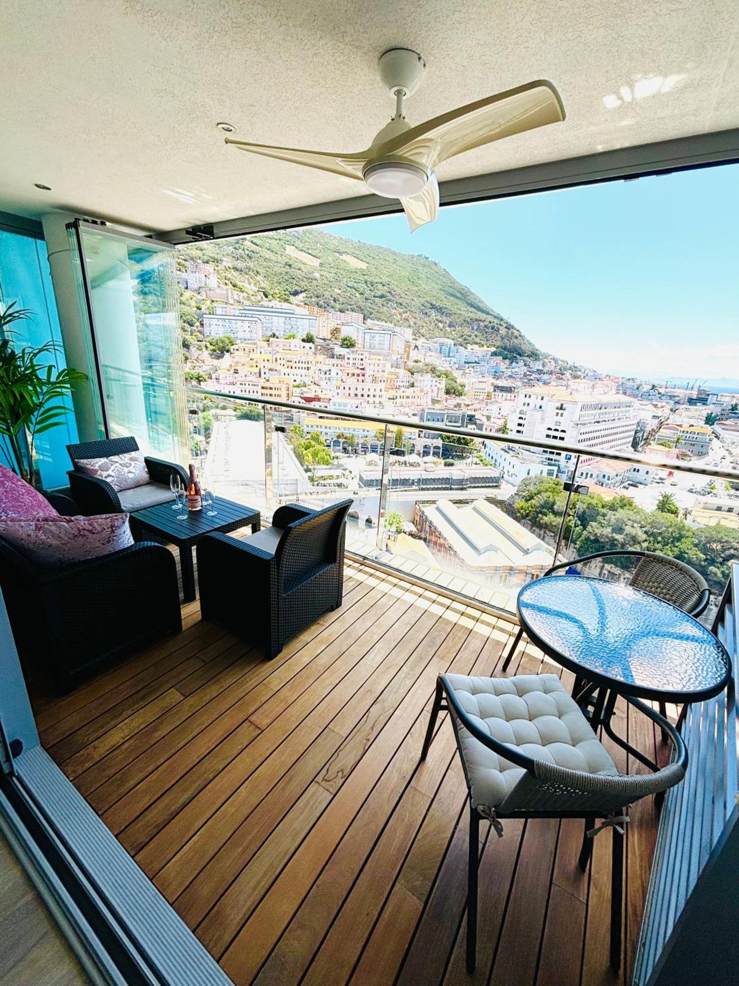 Ocean Village High Floor Luxury Modern Apartment Gibraltar Exterior foto